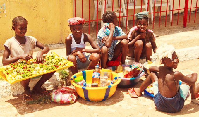 En Buchanan. Un viaje azul marino, brasileño y violeta (1) de (6)