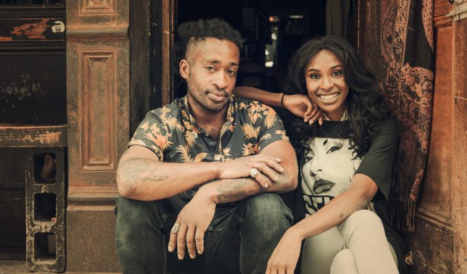 hablando-con-la-gente-en-monrovia